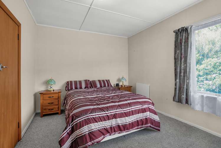 66 Wainuiomata Road Wainuiomata_12