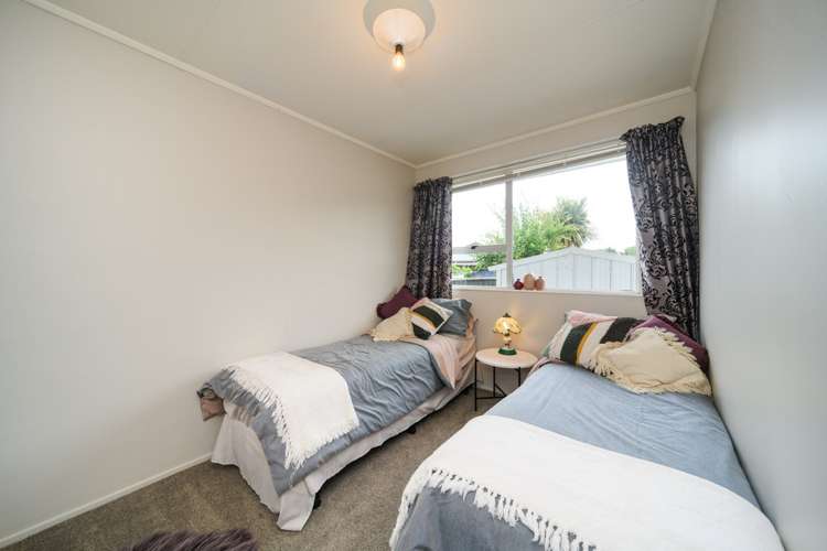 29 Ferndale Place Feilding_12