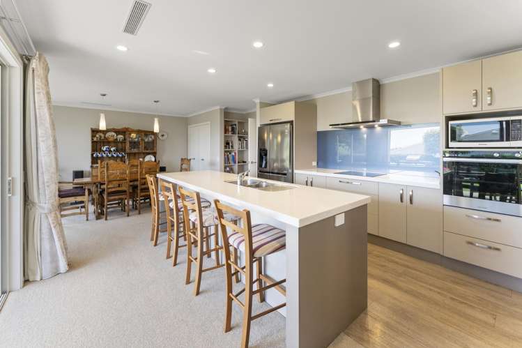 6 Kelly Way Richmond_3