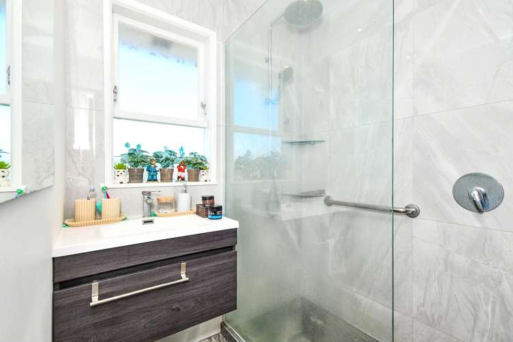 88 Preston Road Clover Park_9