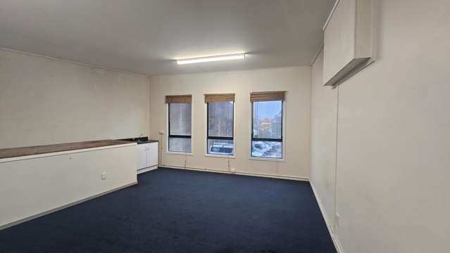 1/18 Croskery Road Red Hill_4