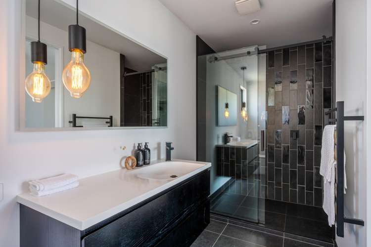 251 Aubrey Road Wanaka_16