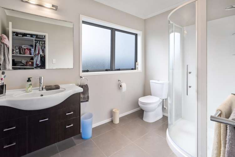 12 Twain Crescent Owhata_14