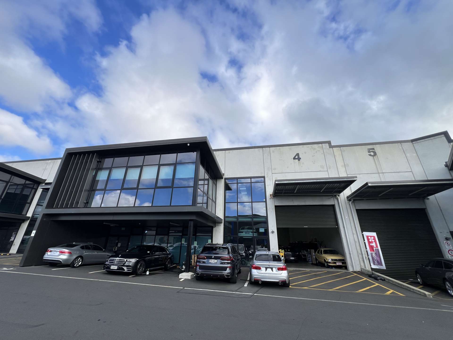 4/14 Northside Drive Whenuapai_0