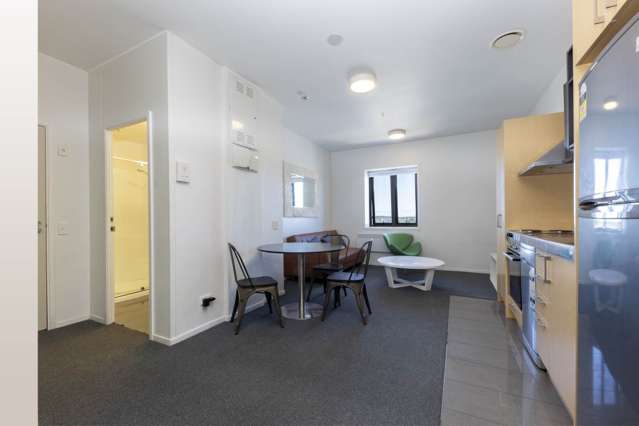 708/17 Putney Way Manukau_2