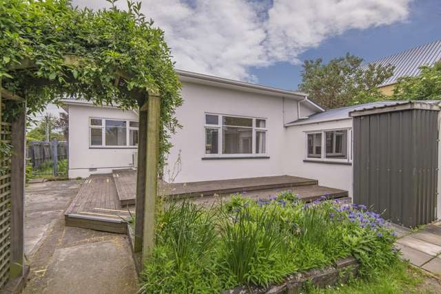 7 Aorangi Road Bryndwr_1