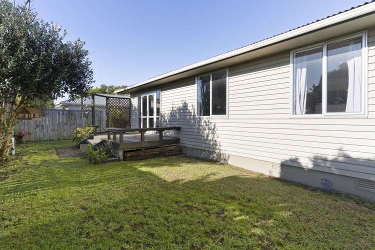 15a Queen Road Bellevue_11