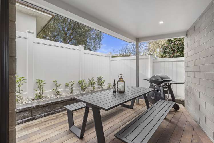 75a Glenmore Road Sunnyhills_8