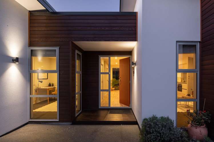 31 Blackmore Place Springlands_23