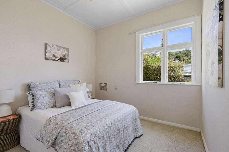 22 Waikato Street Island Bay_12