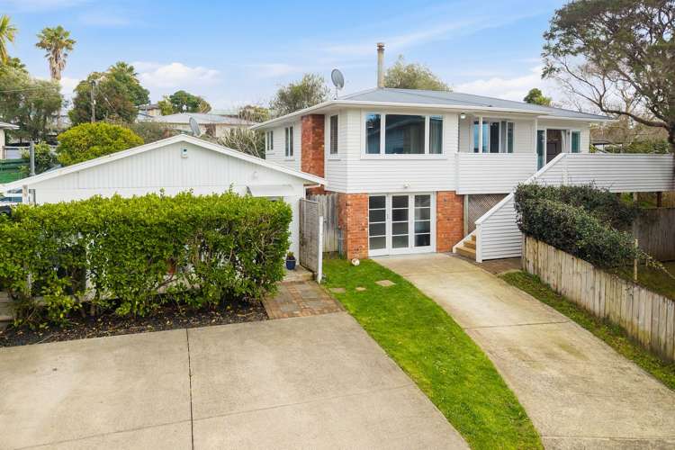 34 & 1/34 Divich Avenue Te Atatu South_0