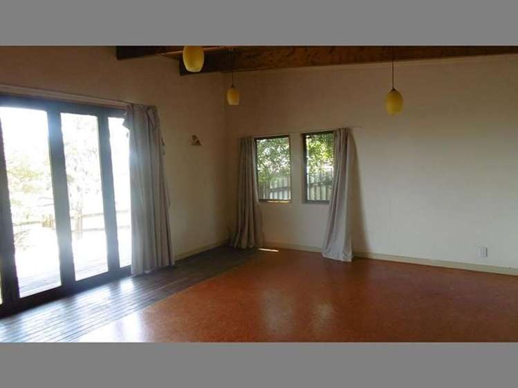 1 Blethyn Place Te Atatu South_4