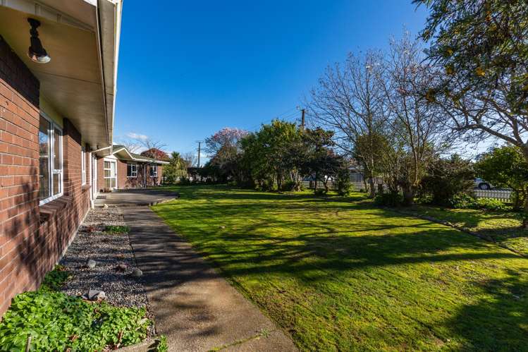 8 Fairfield Road Levin_21