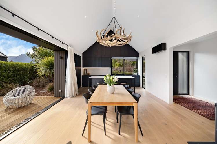 1 Wanderer Lane Jacks Point_22