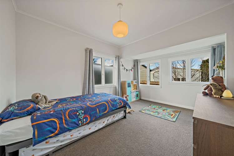 17a Clinton Avenue Te Atatu Peninsula_17