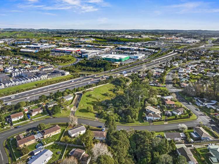 5, 7, 9, 11 and 13 Holmes Drive West Harbour_7