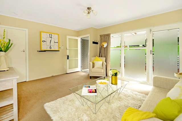 63 Lauderdale Road Birkdale_3