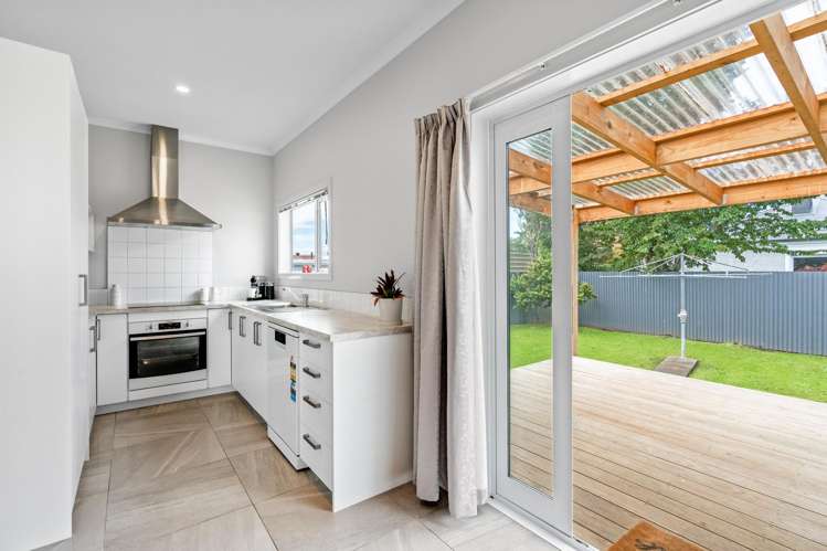 98 Fawcett Street South Dunedin_5