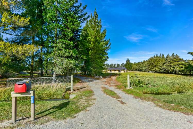 352 Knyvetts Road Southbridge_17