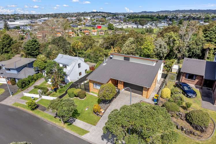 64 Rhinevale Close Henderson_27