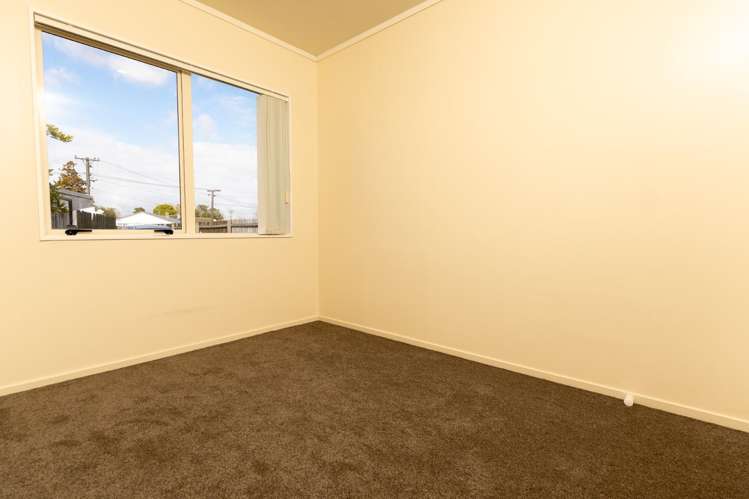 2/19 Velvet Crescent 10693_7