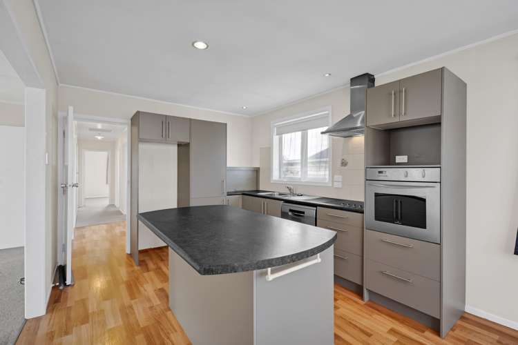 14 Kauri Street_5