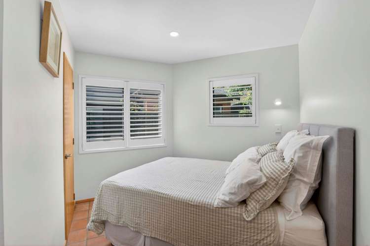 2/42 Goldie Street St Heliers_13