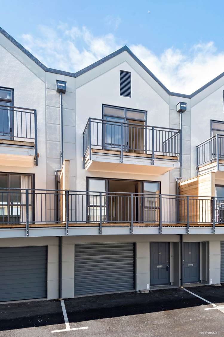 16/6 Ambrico Place New Lynn_1