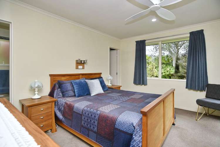 26b Paget Drive Woodend_10