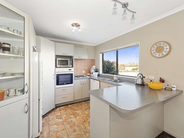 14 Westminster Place Rototuna North_1