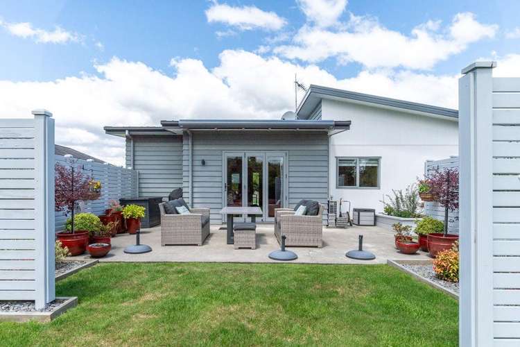 27 Armstrong Avenue Carterton_26