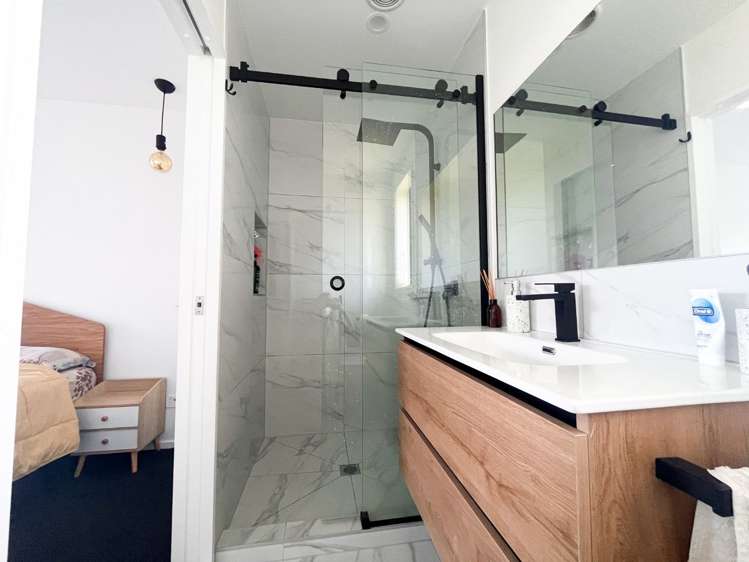 6 Dianthus Place Wigram_10