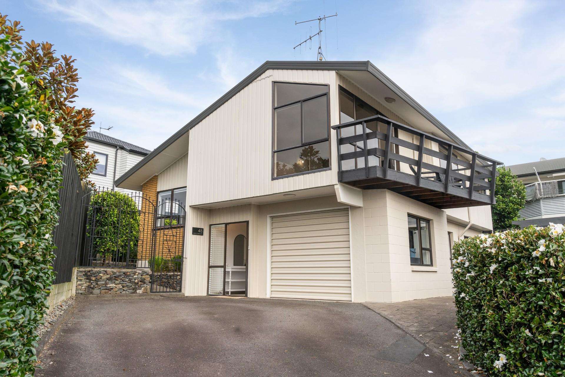 48 Eaton Crescent Matua_0
