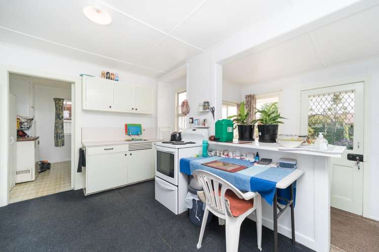 7 Lambert Street Marton_19