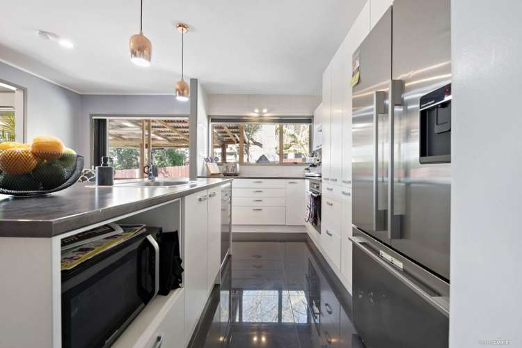 14 Eterna Place Clover Park_5