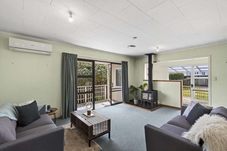 8 Silby Street Waitara_1