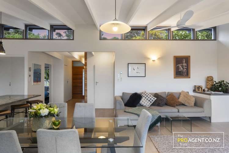 442 Huia Road Laingholm_13