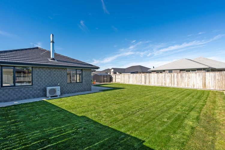 21 Maple Grove Solway_18