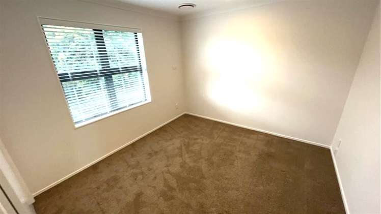 274 Jack Lachlan Drive Beachlands_10