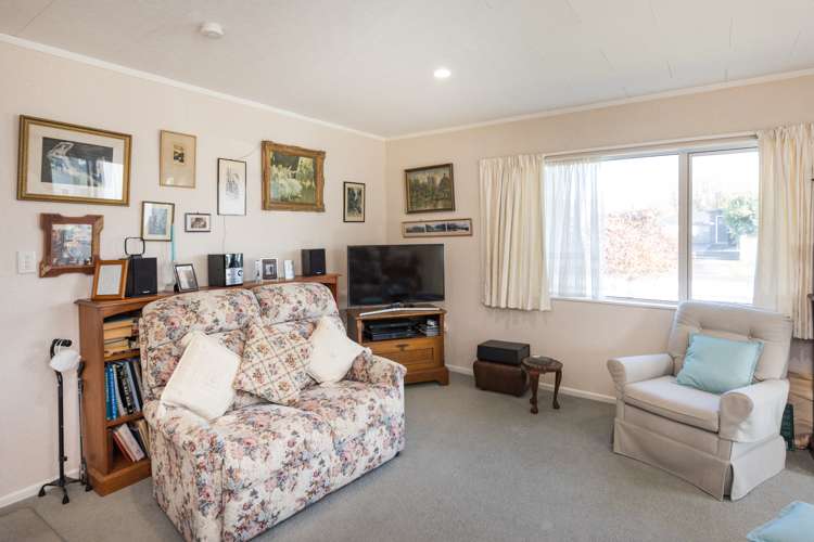 121 Warwick Street Feilding_17