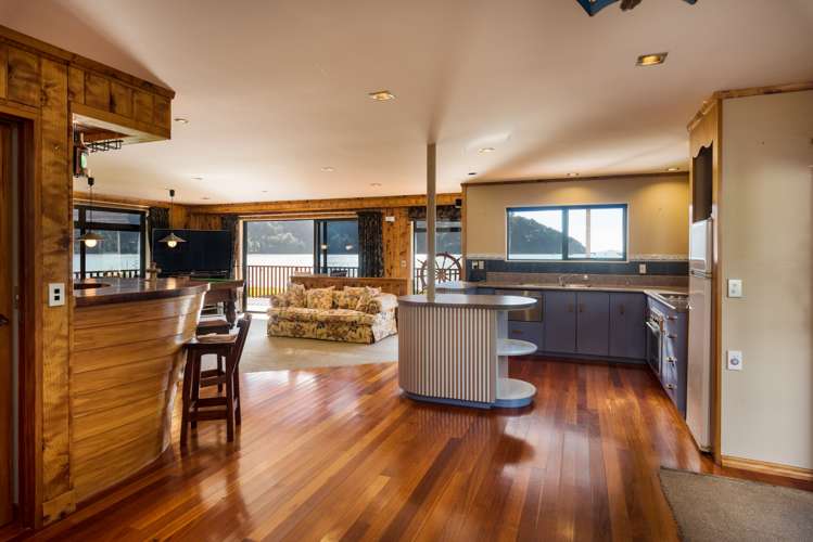 27 The Parade Okiwi Bay_3