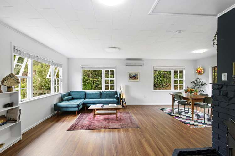 53 Lowry Crescent Stokes Valley_2