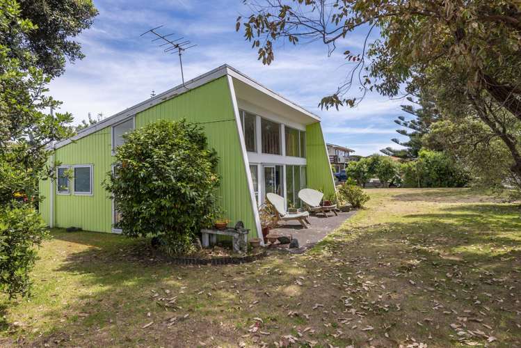 41 Queens Road Waikanae Beach_30