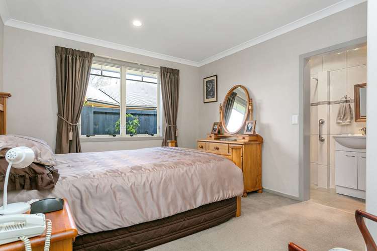 12 Cooper Crescent Cambridge_6