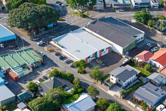 438-442 Cuba Street Alicetown_1
