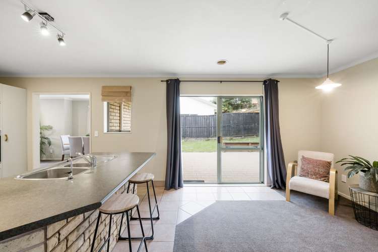 15 Moreland Avenue Pukete_10