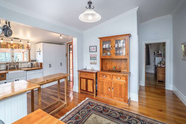 11 Waite Street Featherston_14