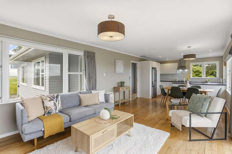 3 Cotswold Crescent_2