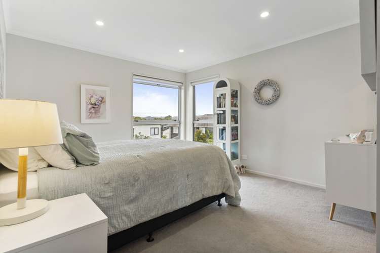 20 Costa Viva Crescent Karaka_11