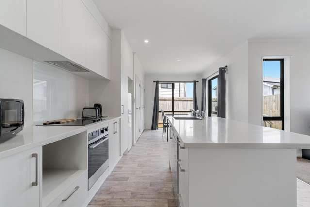 9/16 Russell Road Manurewa_3